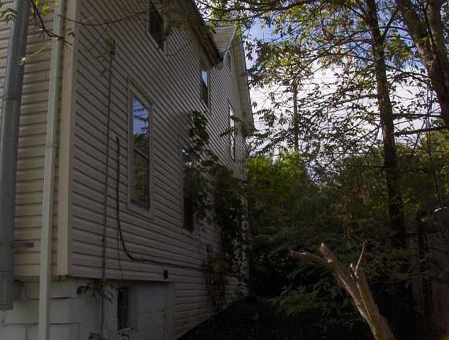 2nd image of 3644 S Creek Rd