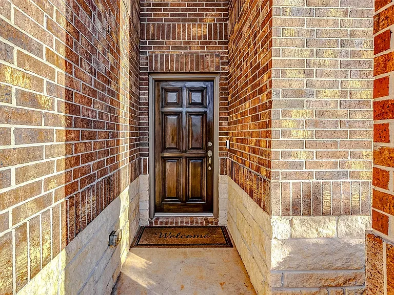 2165 Woodland Pine Dr — Photo 4