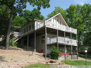 366 Lamp Post Ln, Sunrise Beach, MO 65079