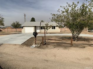 22184 Hupa Rd, Apple Valley, CA 92307