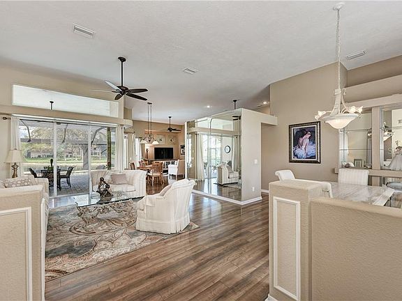 4th image of 13864 Long Lake Ln