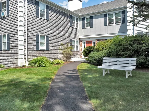 78 Highview Dr #78, Sandwich, MA 02563