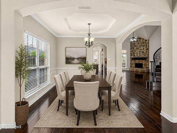 3rd image of 206 White Rock Ct