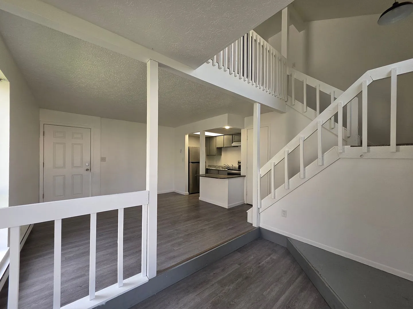 1820 Anton Dr — Photo 3
