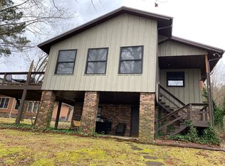 210 Elklore Ave, Estill Springs, TN 37330