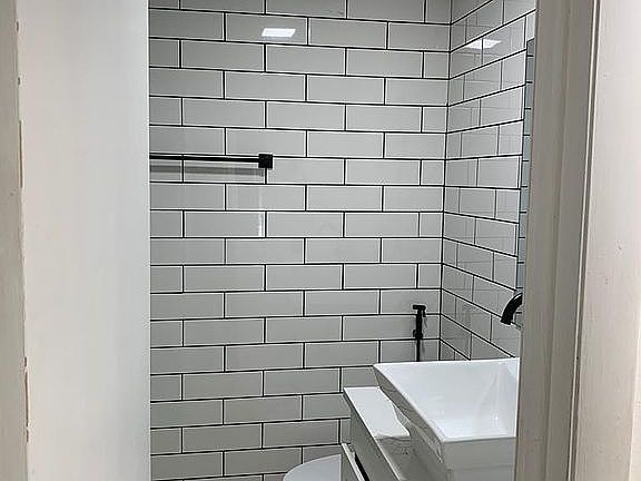 2nd image of 2650 Countryside Blvd APT B301