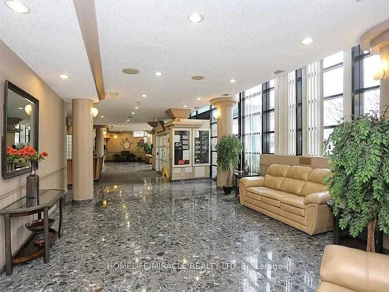 35 Trailwood Dr #2217 — Photo 4