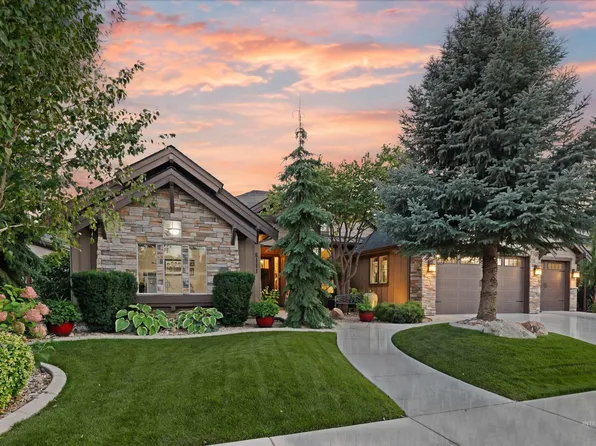 6111 W Piaffe Ct, Eagle, ID 83616