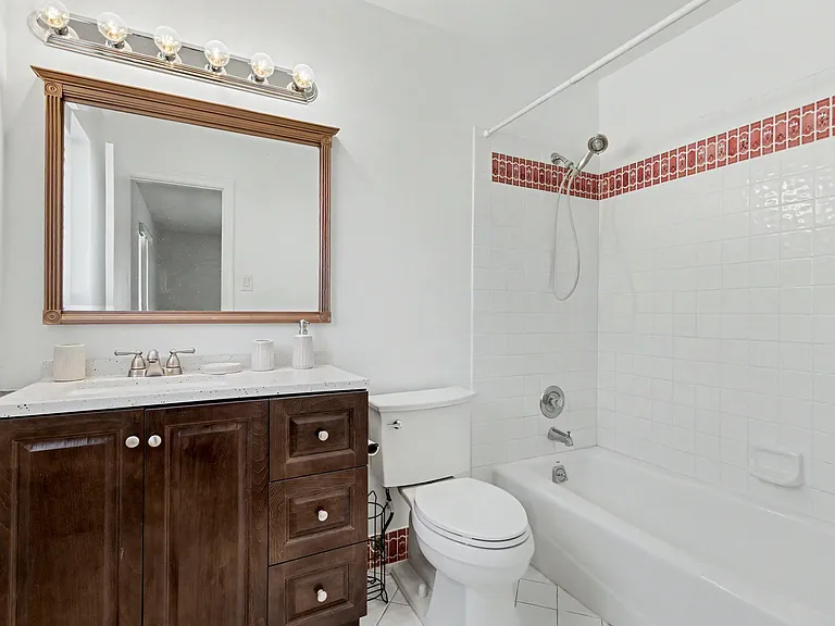 4800 NE 25th Ave N #NORTH — Photo 31