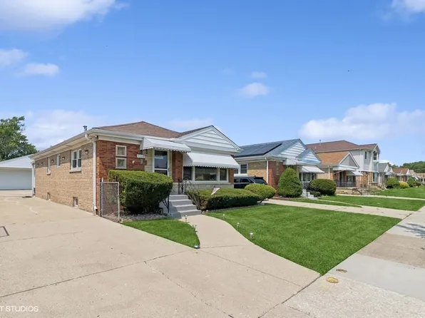 5110 N Kenneth Ave, Chicago, IL 60630