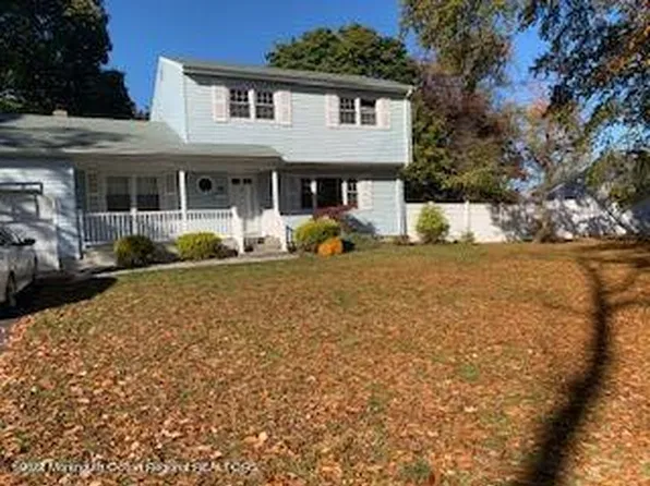 5 Alvord St, Oakhurst, NJ 07755