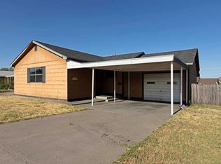 307 Caliche St, Borger, TX 79007