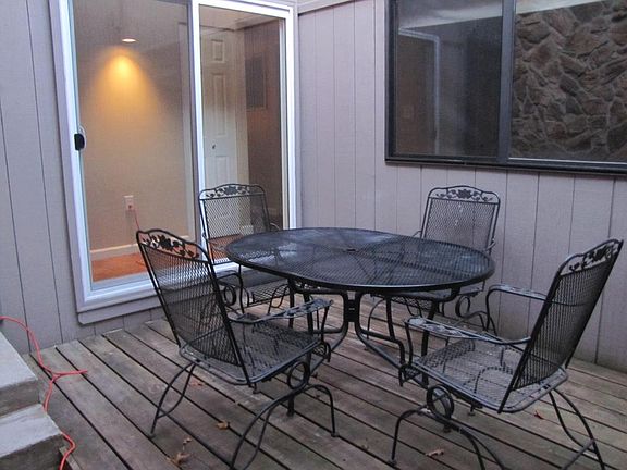 5th image of 1921 Cherokee Bluff Dr