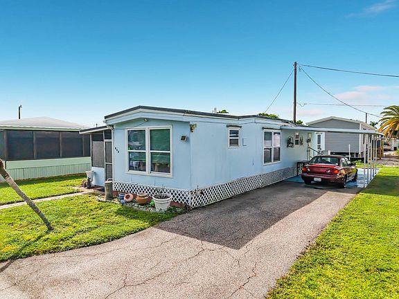 2nd image of 804 Yucca Ct