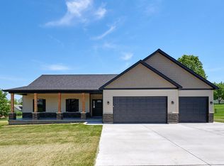 505 Oakbluff Ct, Troy, MO 63379