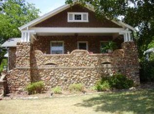 1906 Pineville Rd, Neosho, MO 64850