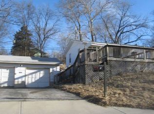 11402 E 10th St S, Independence, MO 64054