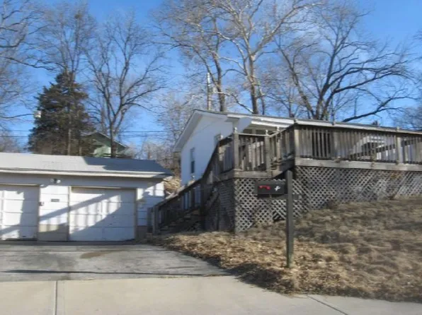 11402 E 10th St S, Independence, MO 64054