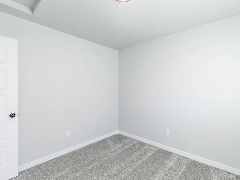 2640 N Silver Wolf Ave — Photo 40
