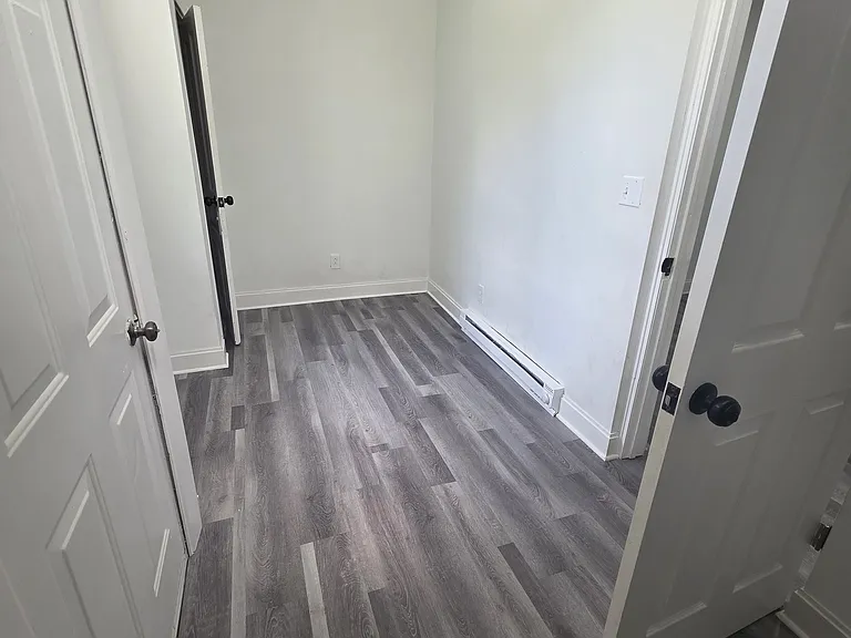 128 N 11th St #1 — Photo 10