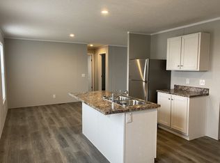 824 Theresa Dr #824, Flint, MI 48506