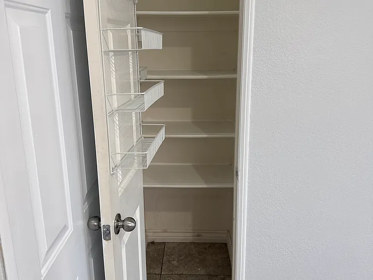 1217 Gonzales Way — Photo 31