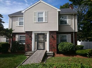 72 Bonad Rd, Chestnut Hill, MA 02467