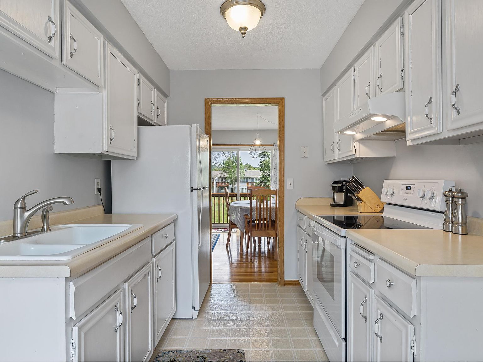 8917 Ironwood Ave S, Cottage Grove, MN 55016 MLS 6376313 Zillow