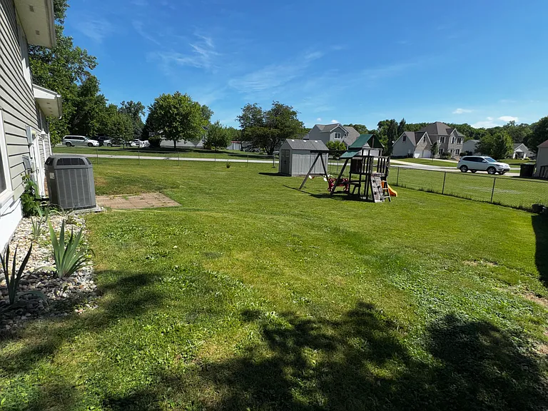 1108 N Algonquin Dr — Photo 19