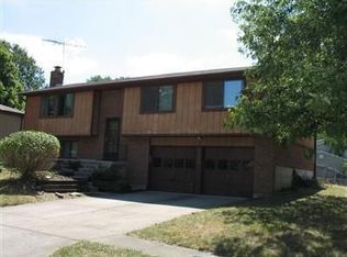 2285 Chesterfield Ln, Batavia, OH 45103