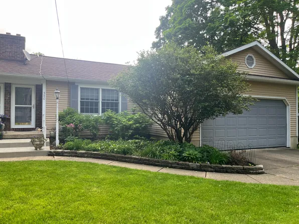 340 N Eagle St, Marshall, MI 49068