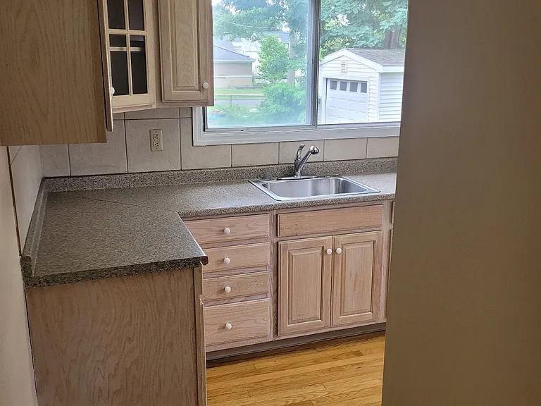 436 New Scotland Ave #1 — Photo 13