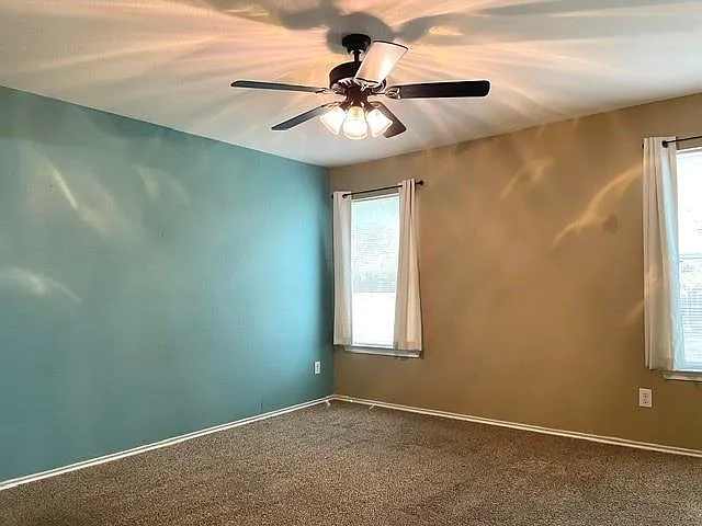 289 Lake Washington Dr — Photo 11