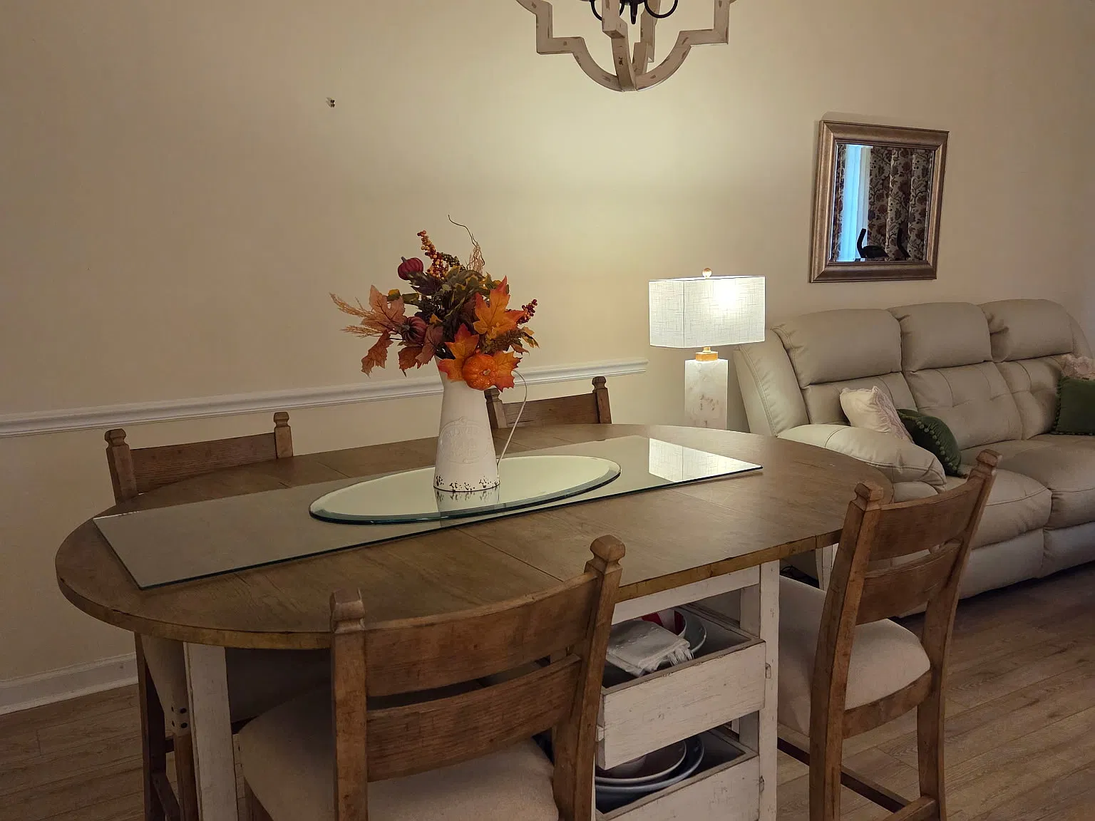 2 bed, 1050 sqft, $1,800 — Photo 4