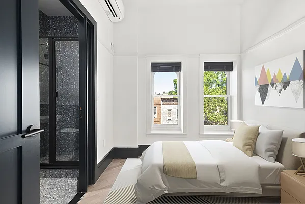 Rented by Living Room NY Corp | media 15