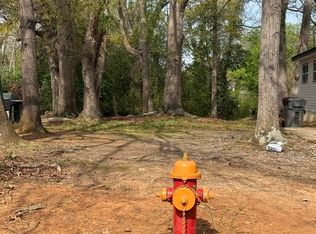 204 S Cleveland Park Dr, Spartanburg, SC 29303