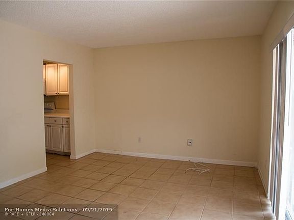 5th image of 10733 La Placida Dr APT 3-1