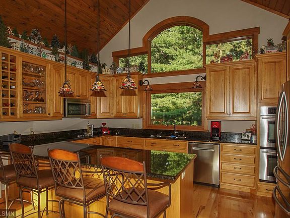 5th image of 36775 Pine Bay Dr