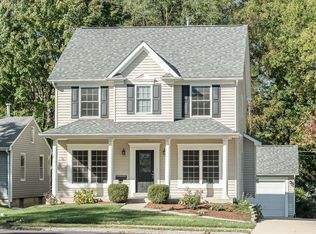 1157 Simmons Ave, Saint Louis, MO 63122