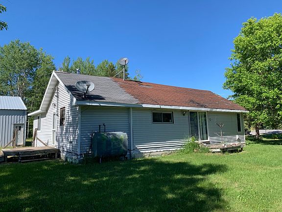 4th image of 3121 County Road 2 S