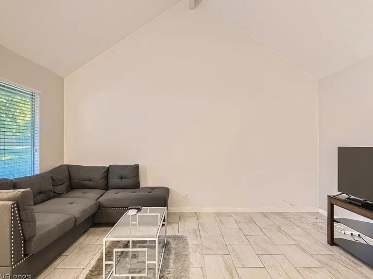 4557 Sirius Ave — Photo 1