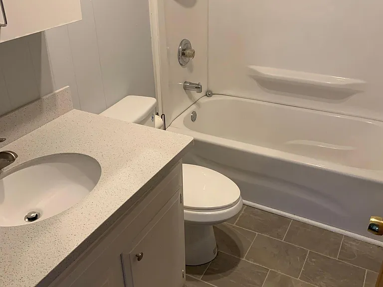 302 Forestview St — Photo 6