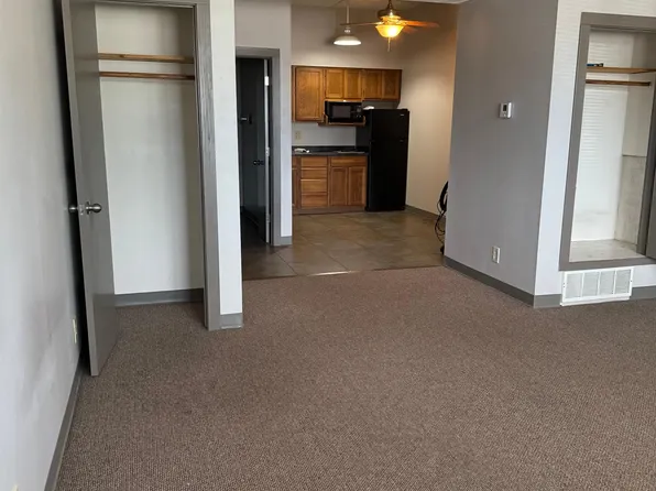 1640 Holdrege St, Lincoln, NE
