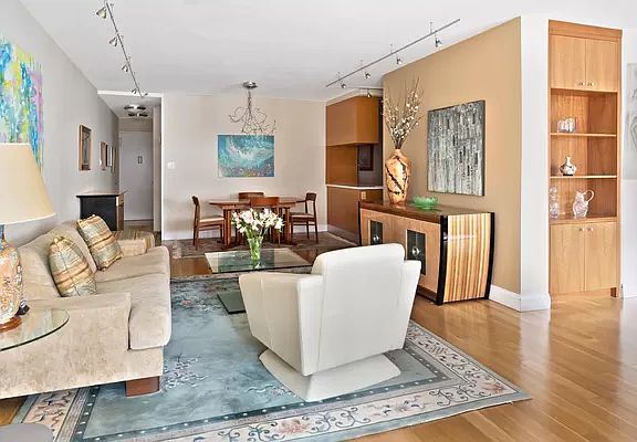 2nd image of 400 E 56th St APT 14G
