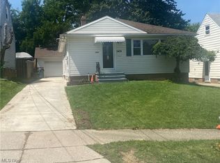 5404 E 134th St, Garfield Heights, OH