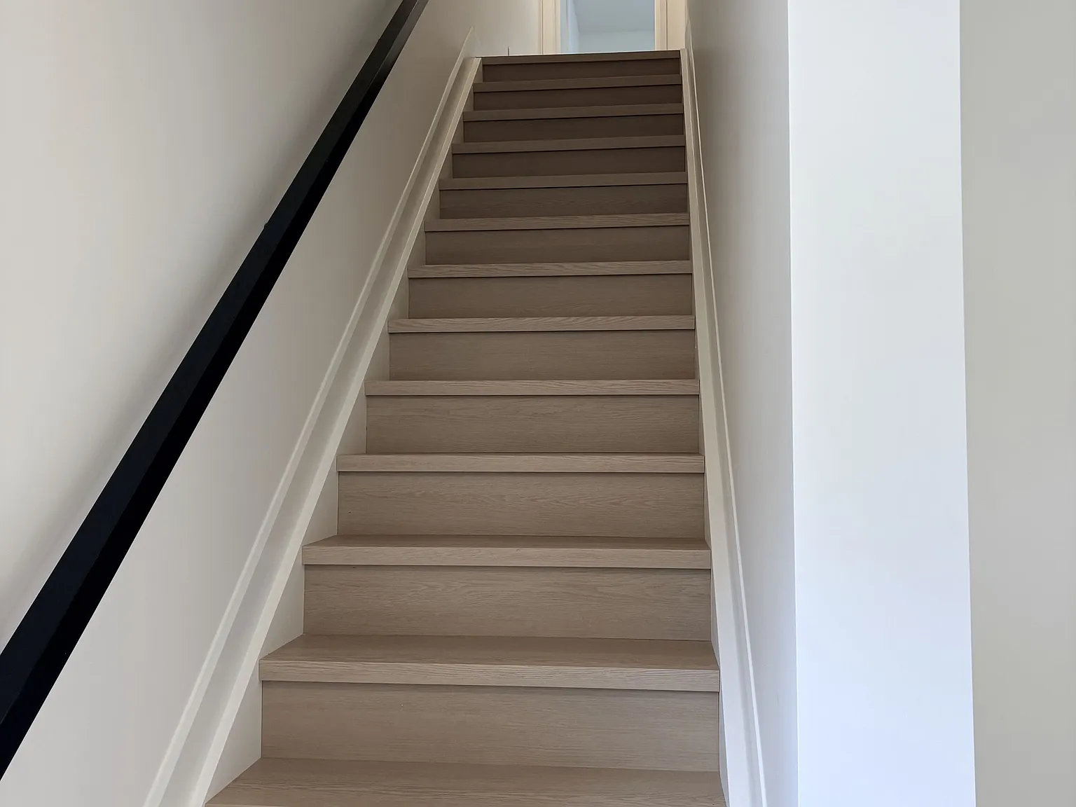3 bed, $3,050 — Photo 4