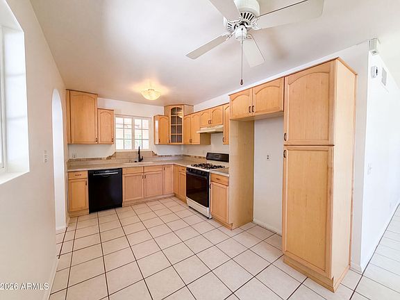 2nd image of 1426 E WILLIAMS Street