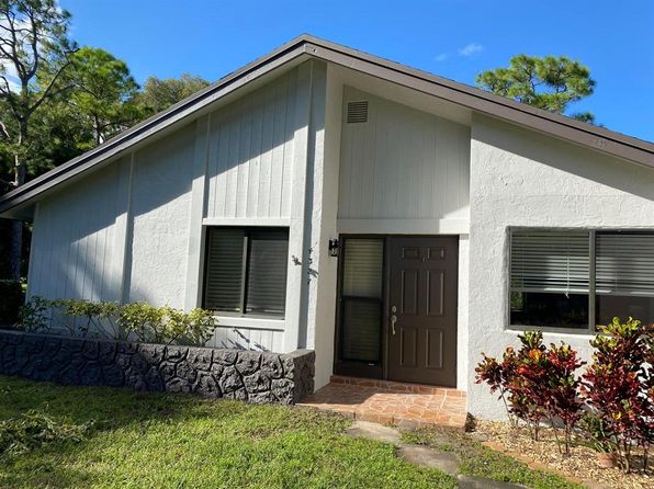 4327 Palm Forest Dr N