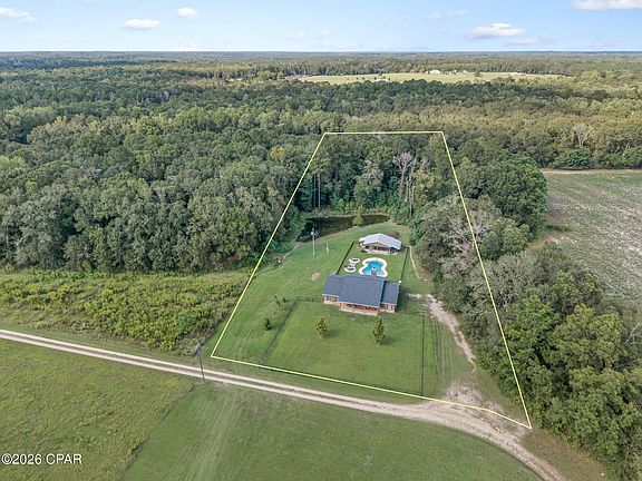 3rd image of 3687 Bass Rd