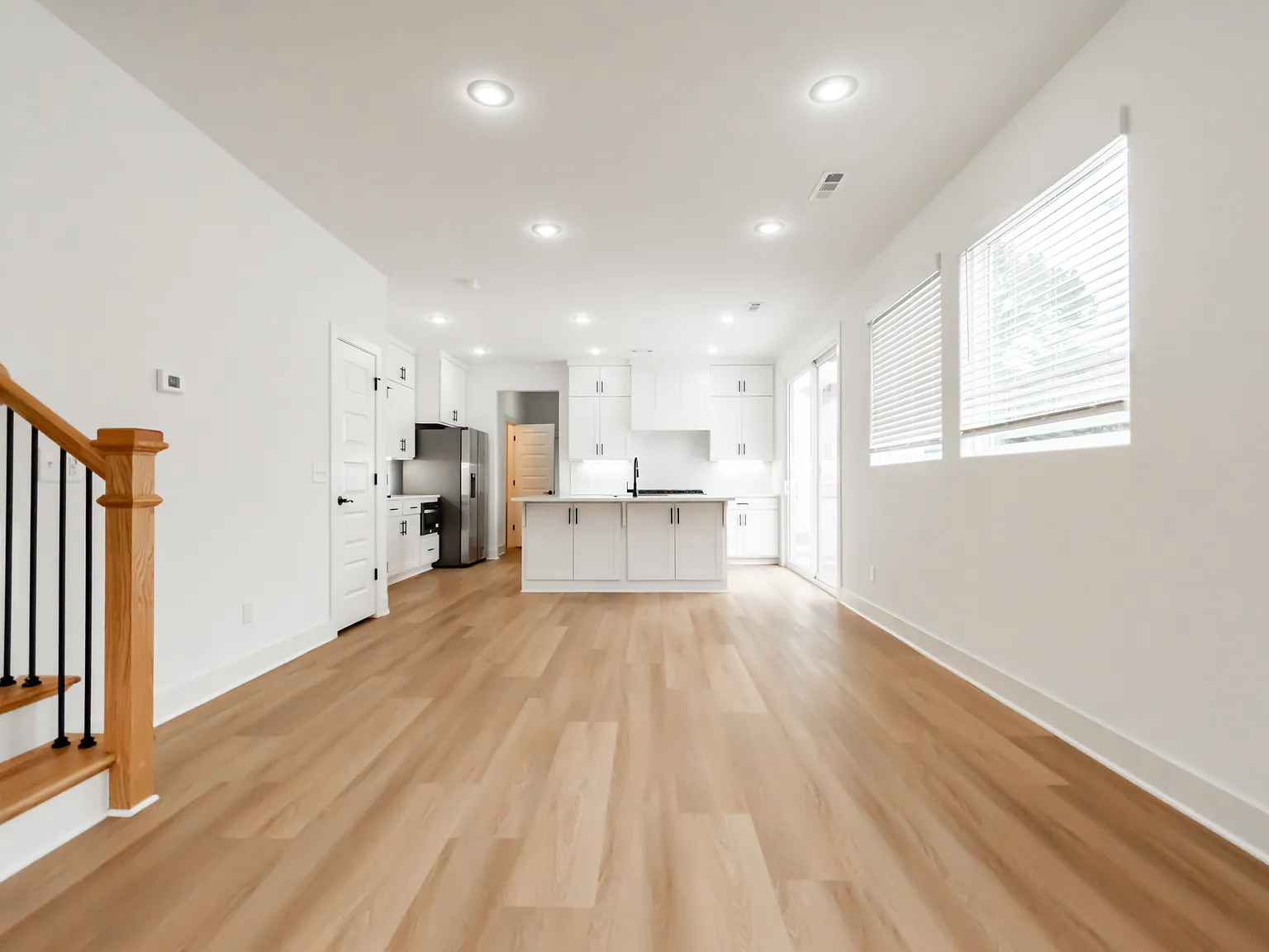 1222 West James Street - 1 — Photo 4